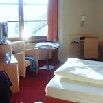 Am Brenner Hotel 3*