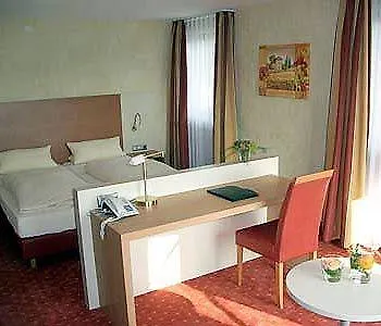 Am Brenner Hotel