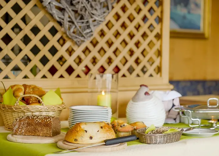 Am Brenner Отель 3*