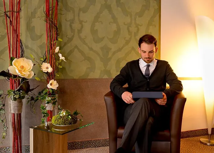 Отель Am Brenner 3*